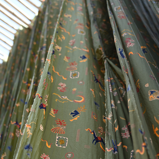 Year of the Horse: A Sustainable Women’s Clothing Print Story