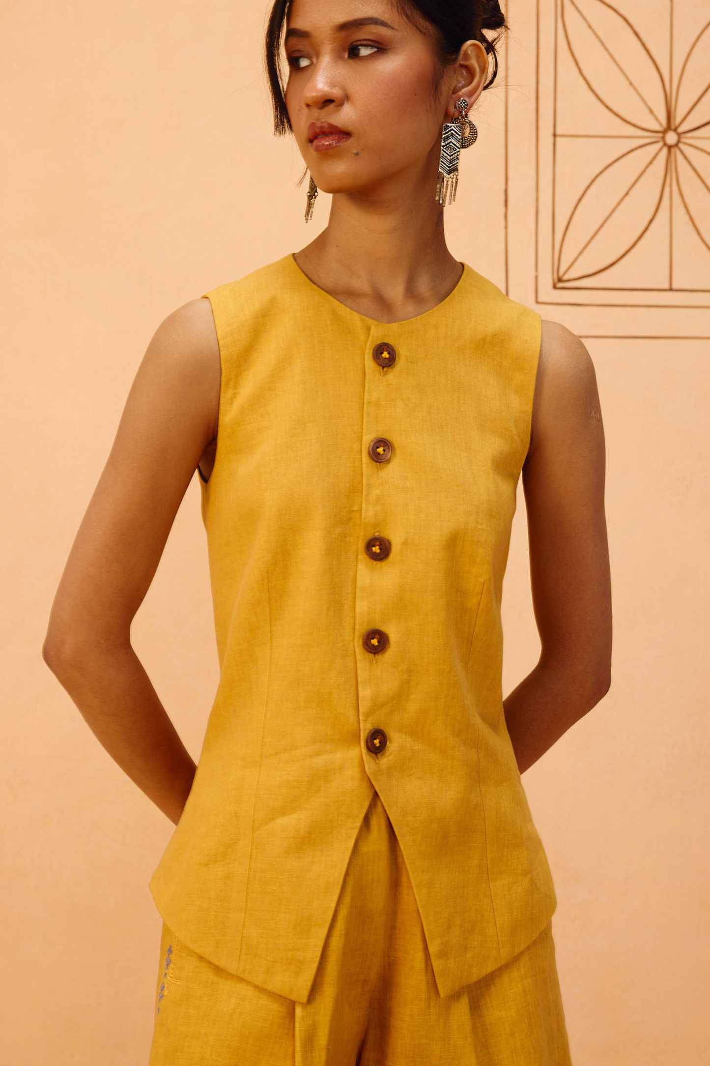 Golden Daydream Linen Waistcoat