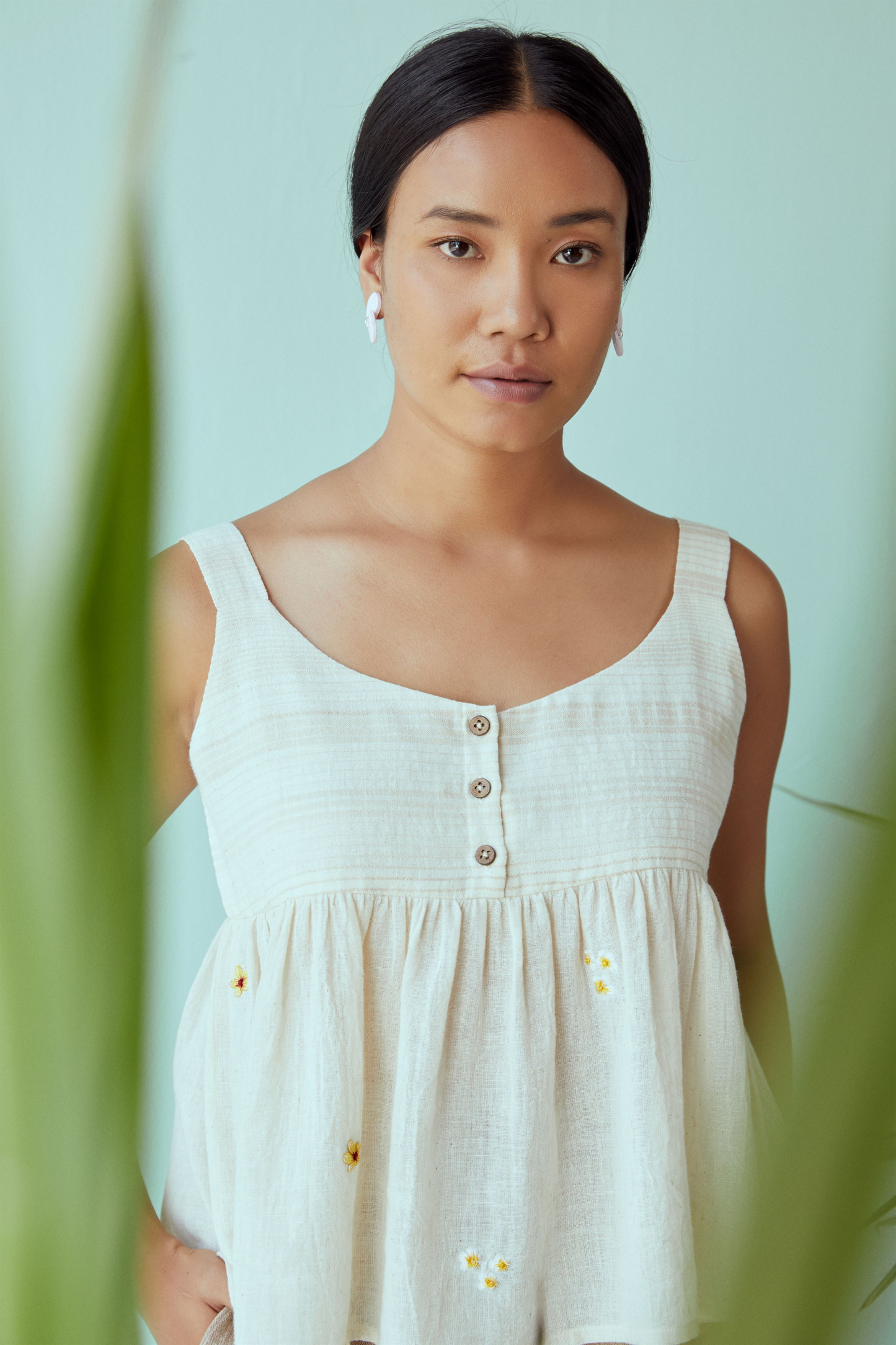 the summery sleeveless handwoven organic cotton top