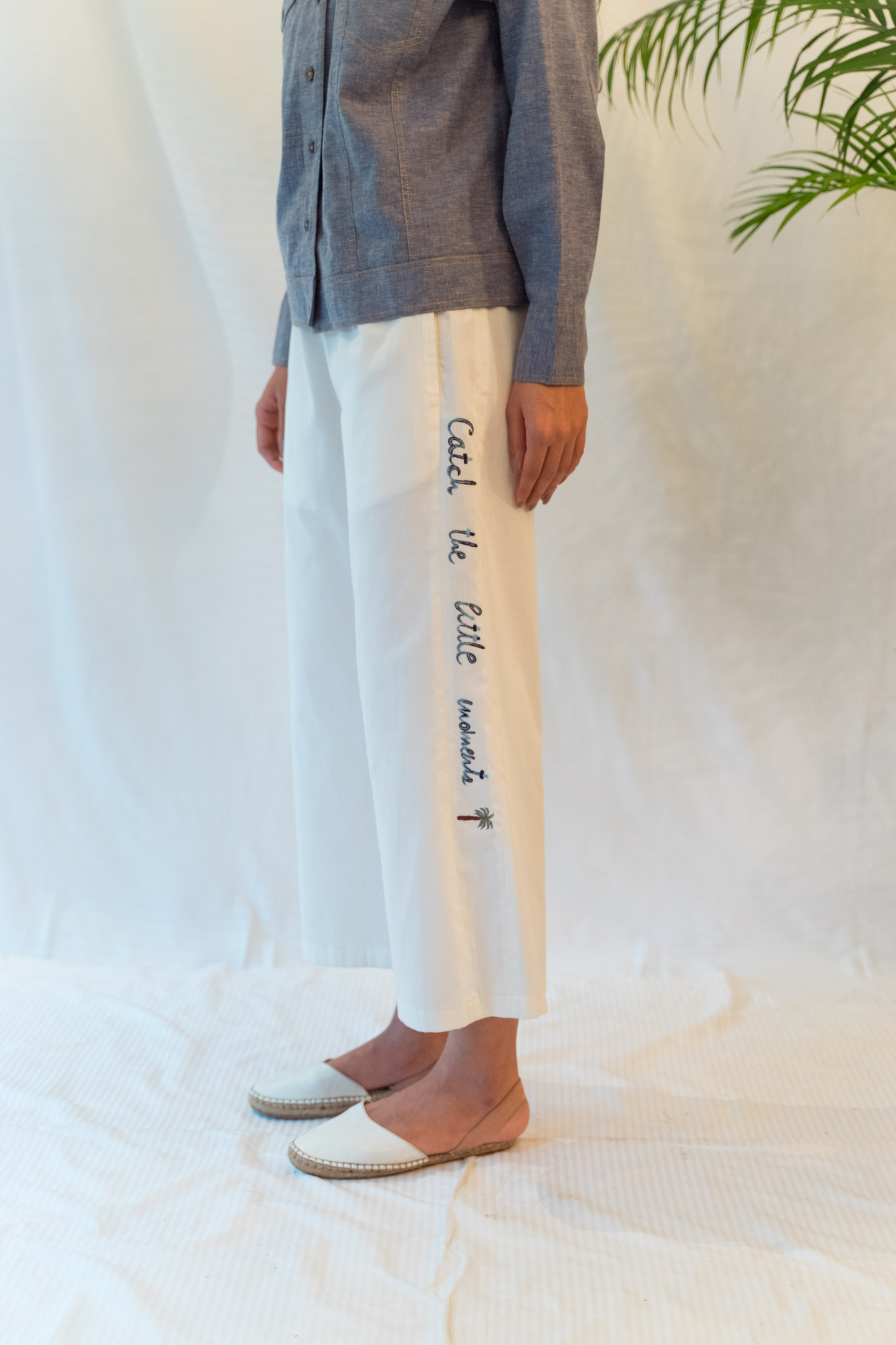 Catch the moments organic cotton white trousers