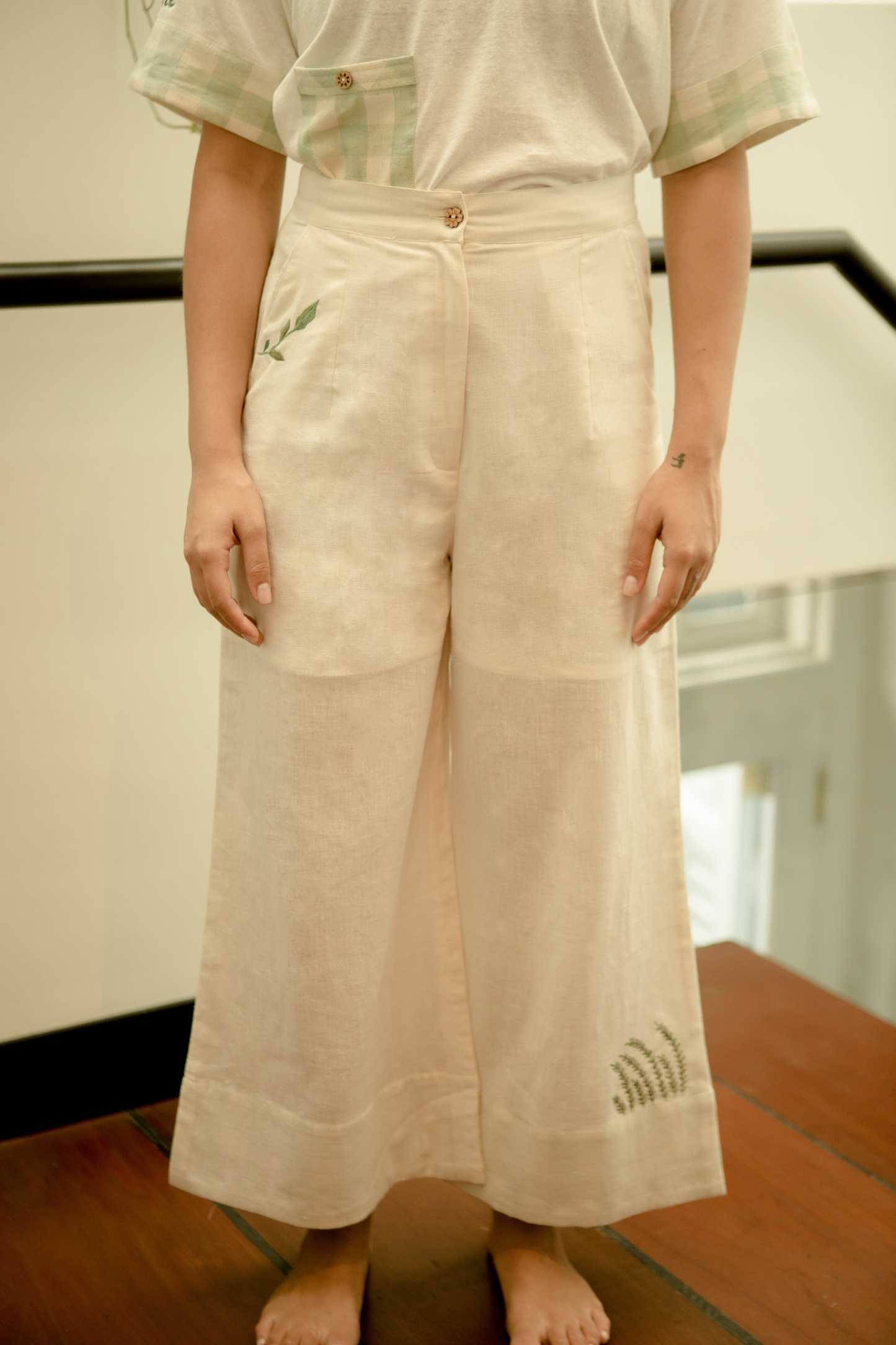 Sui | SIMPLY GREEN embroidered handwoven organic cotton casual trousers from Basic-ally Sui 2.0 Collection 2019