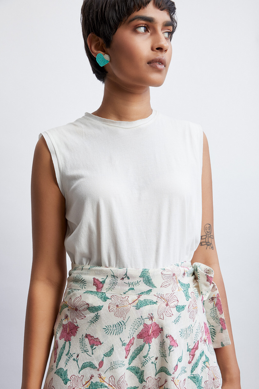 Summer knit sleeveless organic cotton knit top
